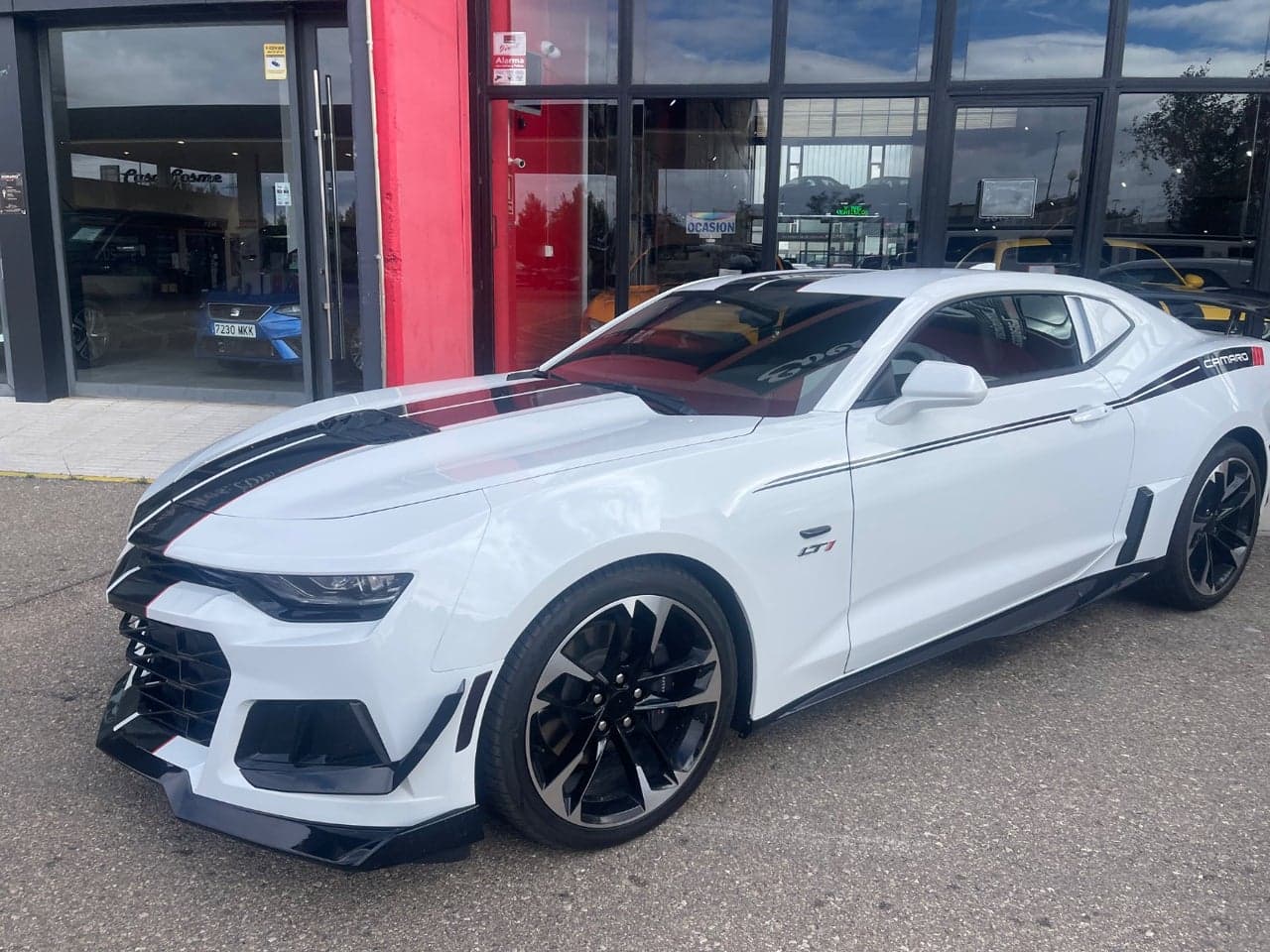 CHEVROLET Camaro Coupe Auto
