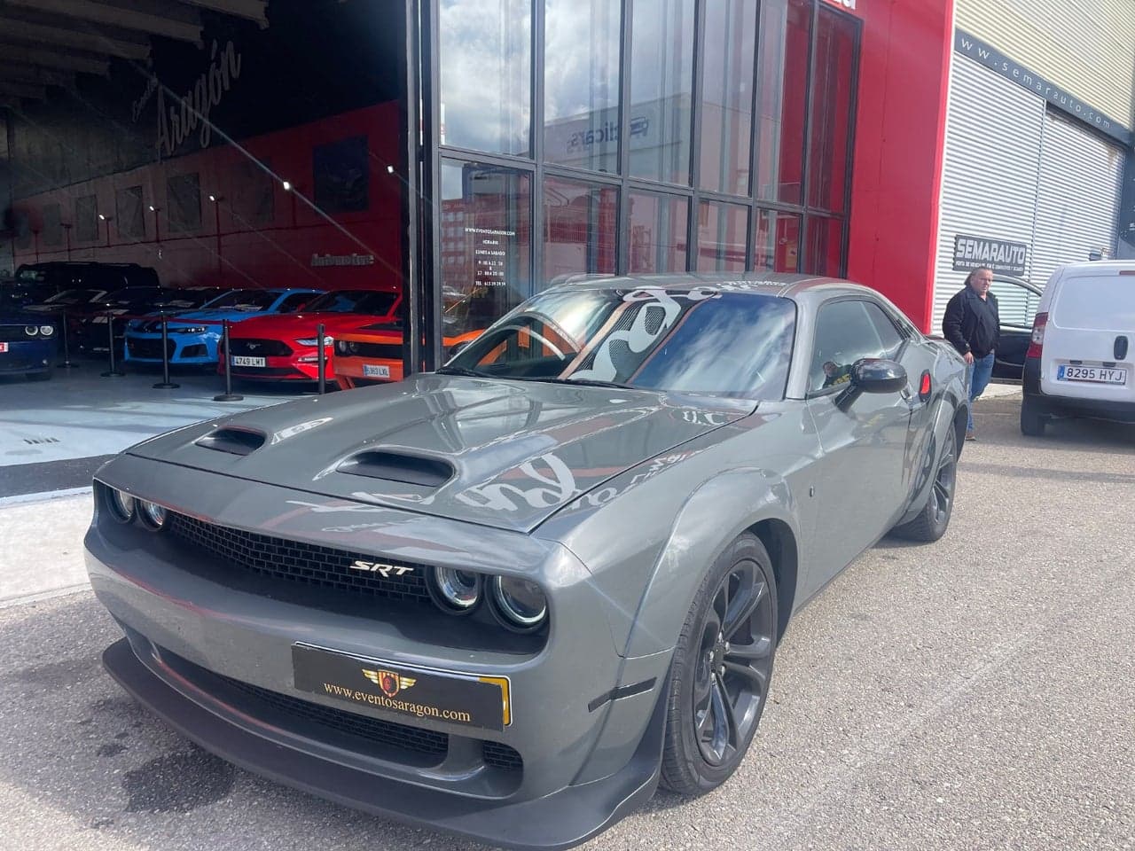 DODGE Challenger RT Shaker