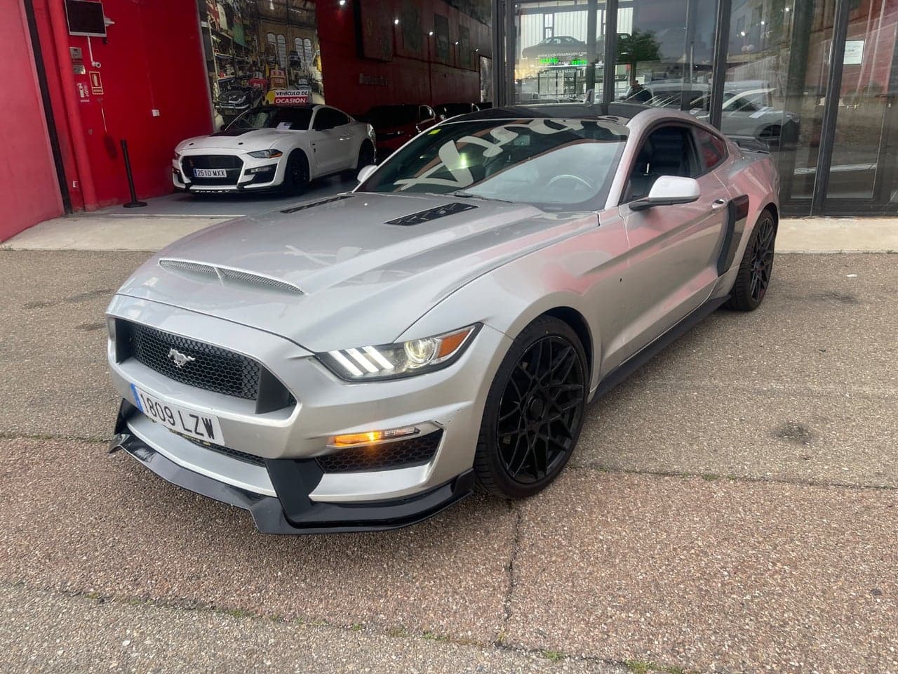 FORD Mustang 2.3 EcoBoost 213kW Mustang Aut. Fastb.
