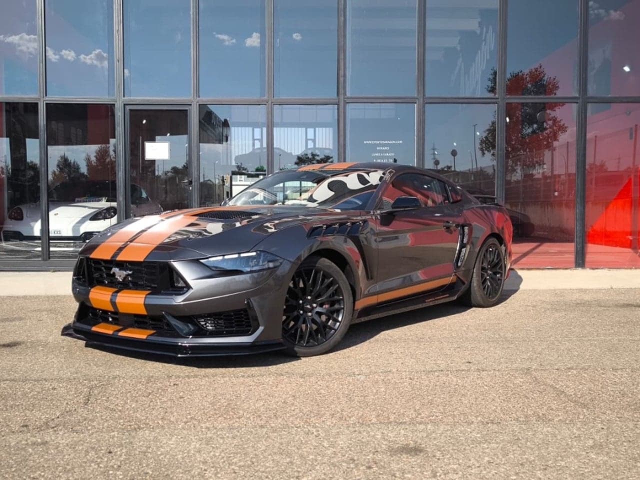 FORD Mustang 5.0 TiVCT V8 331KW Mustang GT ATFast.