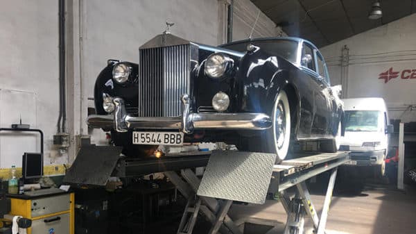 Taller mecánico — mantenimiento clásicos