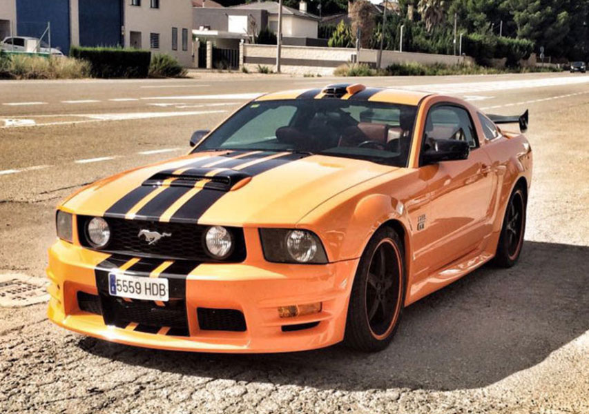 MUSTANG GT
